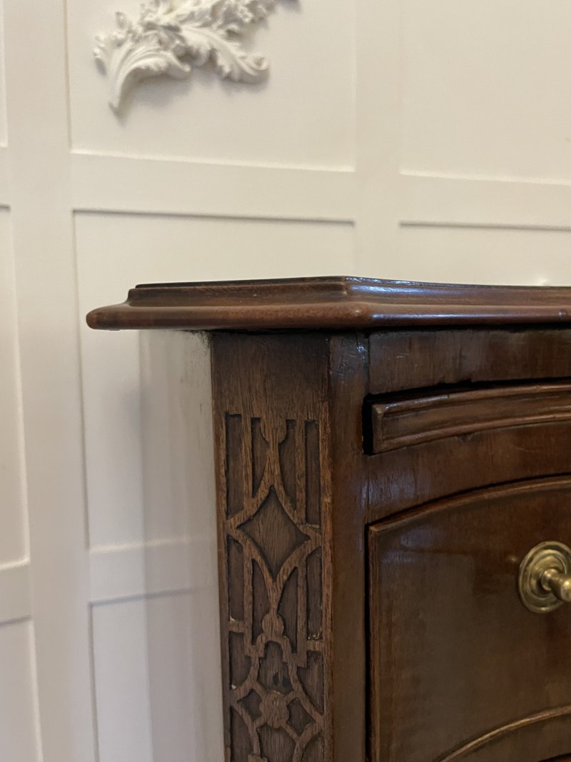 Antique Edwardian Quality Figured Mahogany Serpentine Chest of Drawers - Image 10